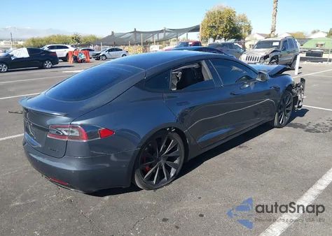 2018 Tesla Model S 100D/75D/P100D из США, поврежденный, VIN 5YJSA1E41JF245898